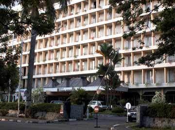 Tiara Medan Hotel & Convention Center Екстериор снимка
